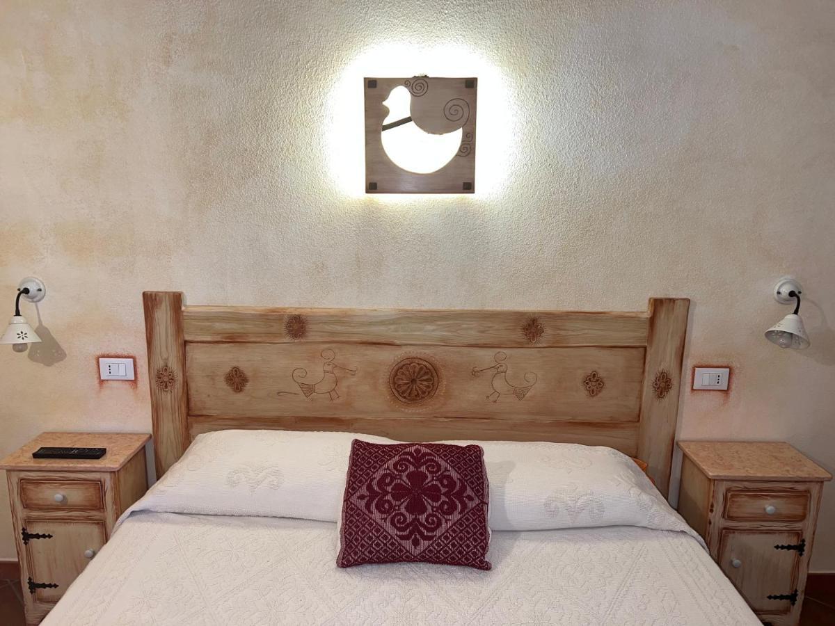 Canne Al Vento Bed and Breakfast Galtellì Exterior foto